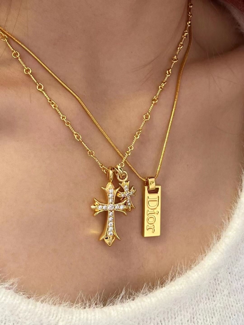 chr1st1an D10r necklaces